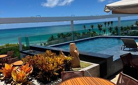 Hoa Beach
